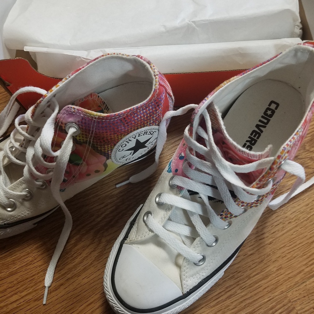 Converse high heel sneaker